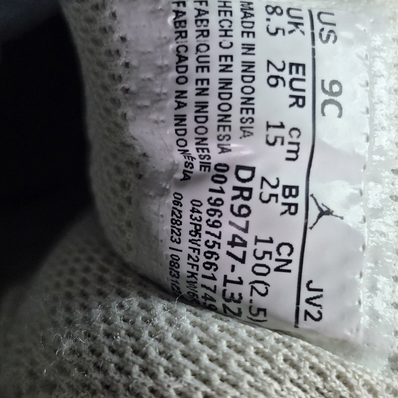 NIKE AIR JORDAN 1 LOW ALT (TD) WHITE/BLACK (DR9747 132) size 9 toddler shoes - Picture 8 of 8